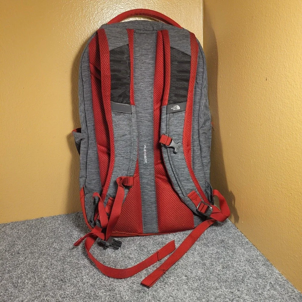 The North Face Vault Backpack Super Clean Gray/Burgundy (NF0A3KV9)
